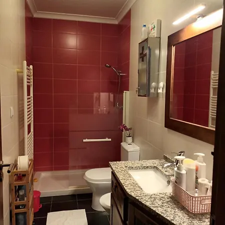 Casa Da Risca Amarela Leiria